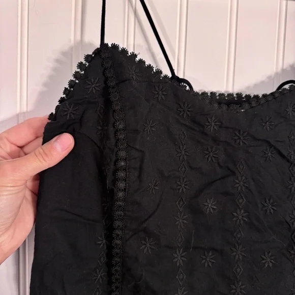 GAP Embroidered 100% Cotton Adjustable Strap Mini Dress NWT Women’s Size S - Picture 4 of 12